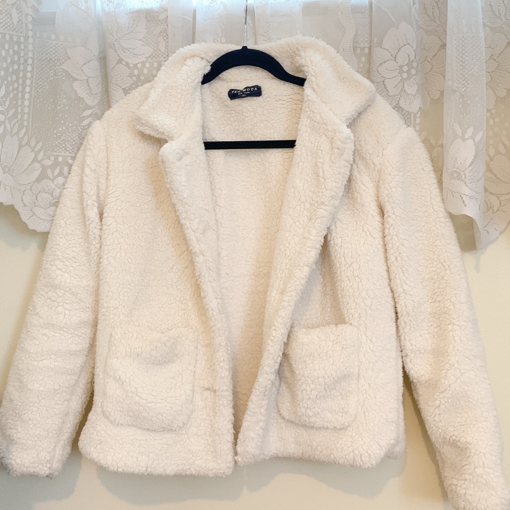 Few Moda cozy fur coat
